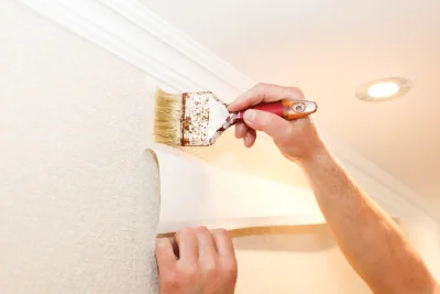 Pose de papier peint à Escorpain — revêtements muraux et toiles de verre